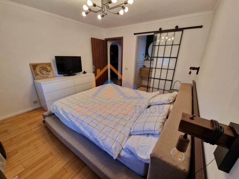 Drumul Sarii metrou, 3 camere renovat complet