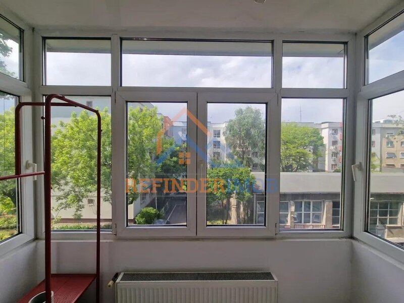 Drumul Sarii metrou, 3 camere renovat complet