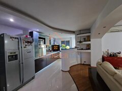 Drumul Sarii metrou, 3 camere renovat complet